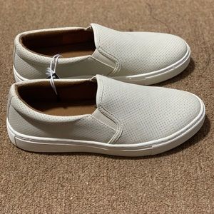 American Eagle size 7.5 Slip On Sneakers